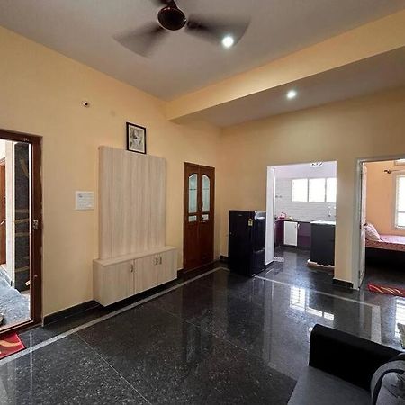 New 2Bhk Furnished Flat Mysore 2Km From Gokulam Villa ภายนอก รูปภาพ